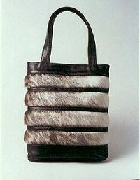 H�nd i h�nd kr1600.-